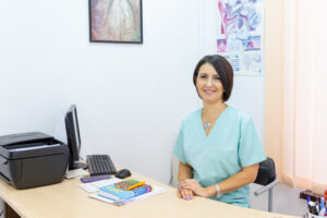 Dr. Mirela Turcu